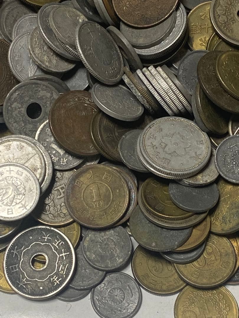 古銭 銅貨黄銅貨青銅貨ニッケル貨錫貨アルミ貨など大量 2.7㎏ NO.65
