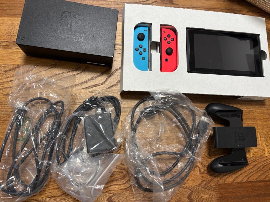 【極美品】nintendo switch本体セット