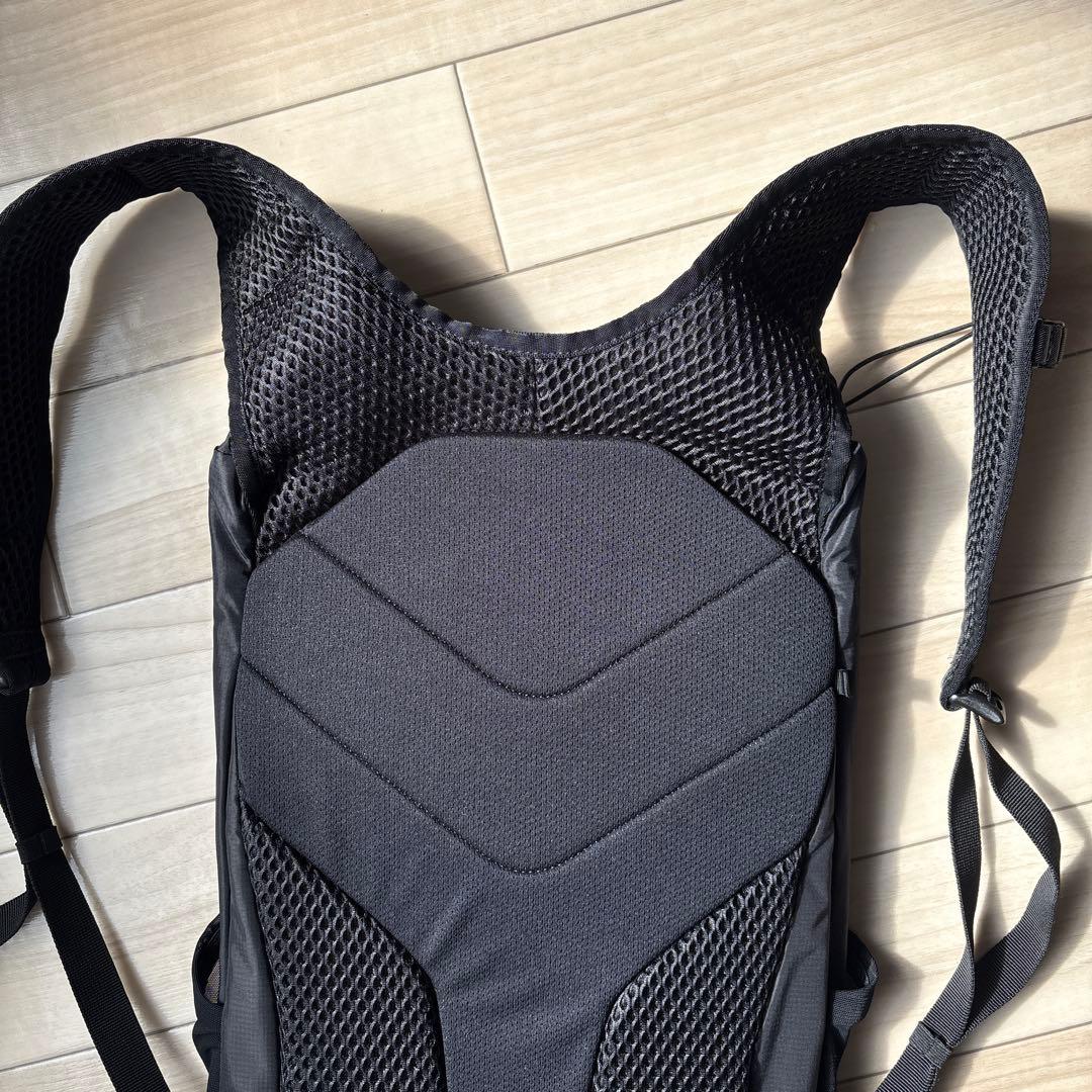 【かなり美品】SALOMON TRAIL BLAZER 20 ブラック