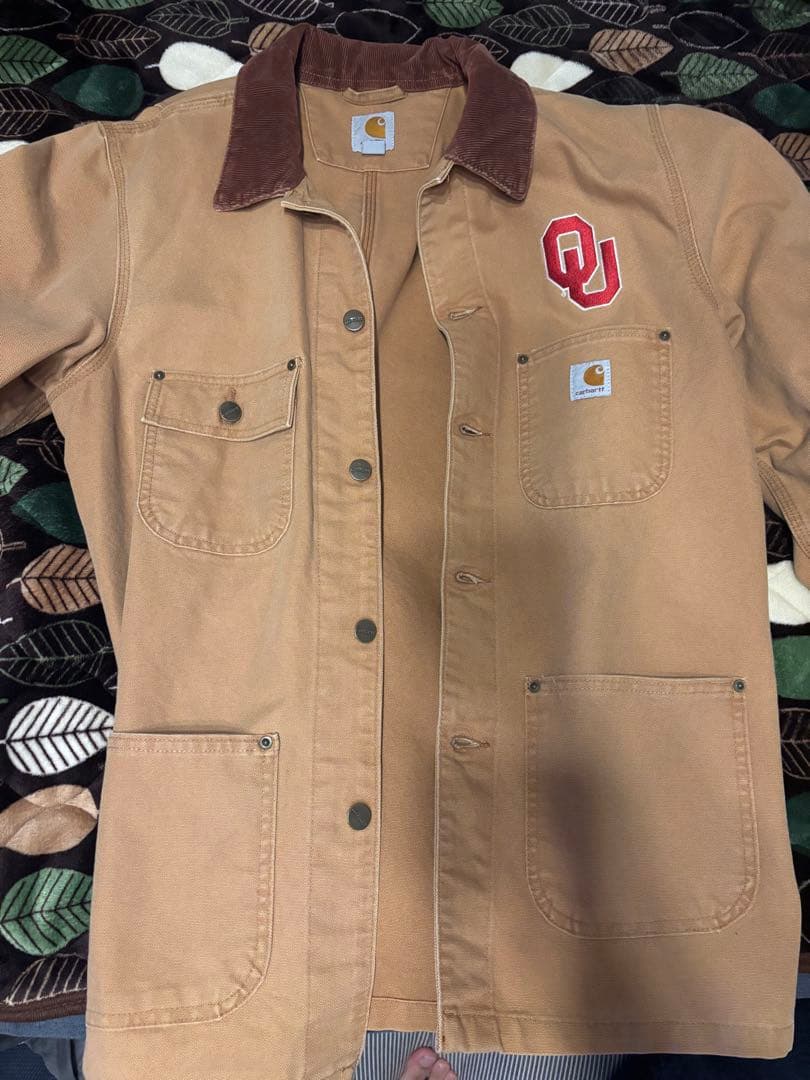Carhartt ベージュジャケット OU刺繍