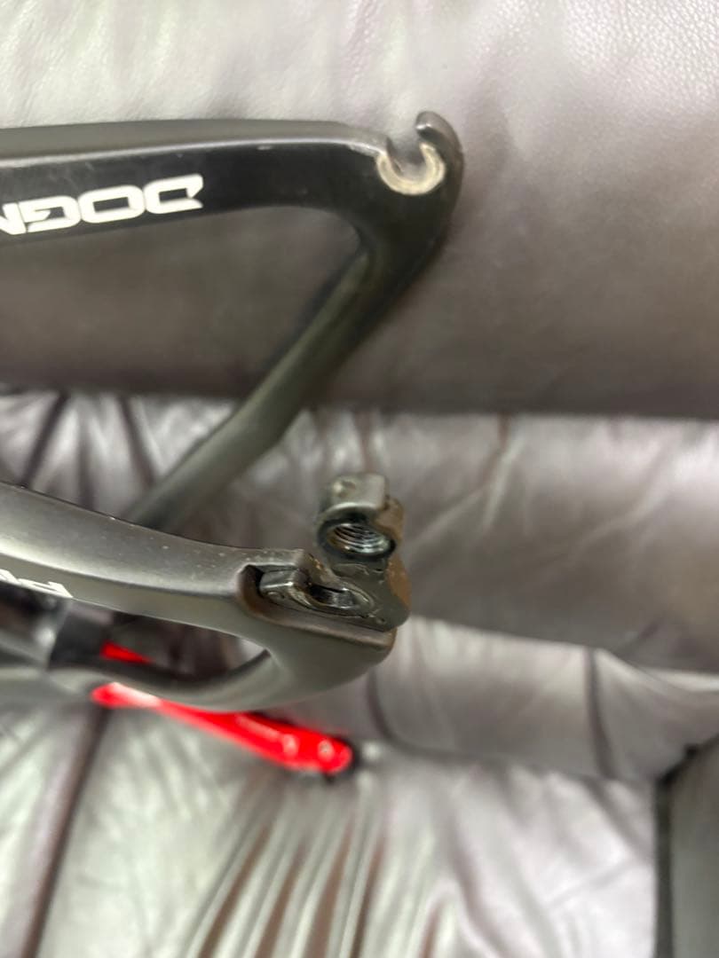 PINARELLO DOGMA F12 カーボンフレーム レッド/ブラック465
