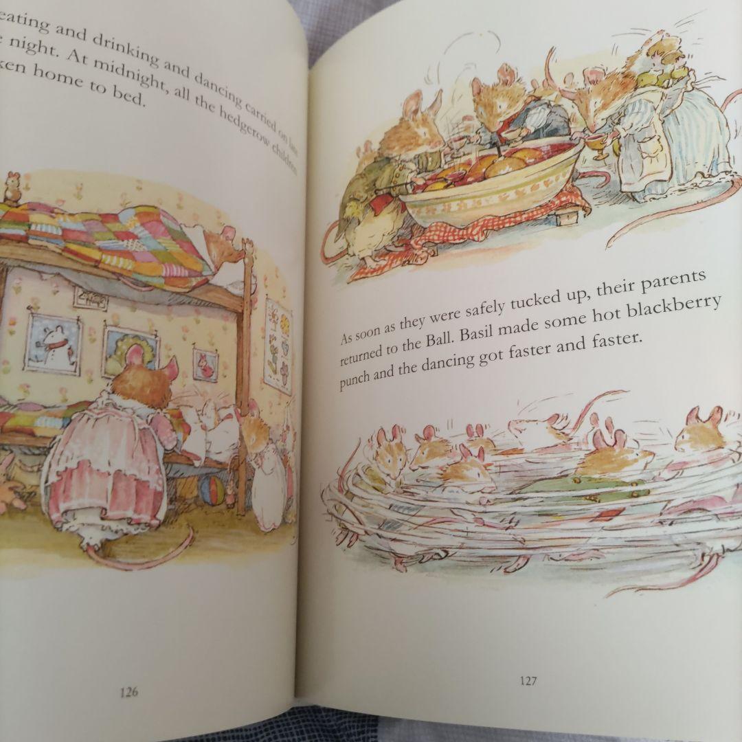 洋書　The Complete BRAMBLY HEDGE