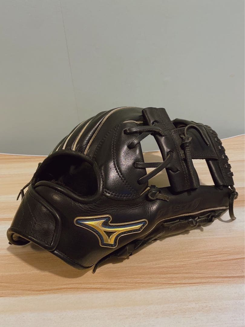 Mizuno ブラック 野球グローブ