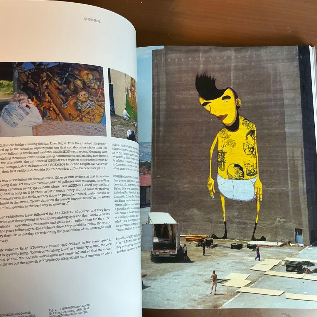 (絶版) OSGEMEOS ENDLESS STORY ハードカバー