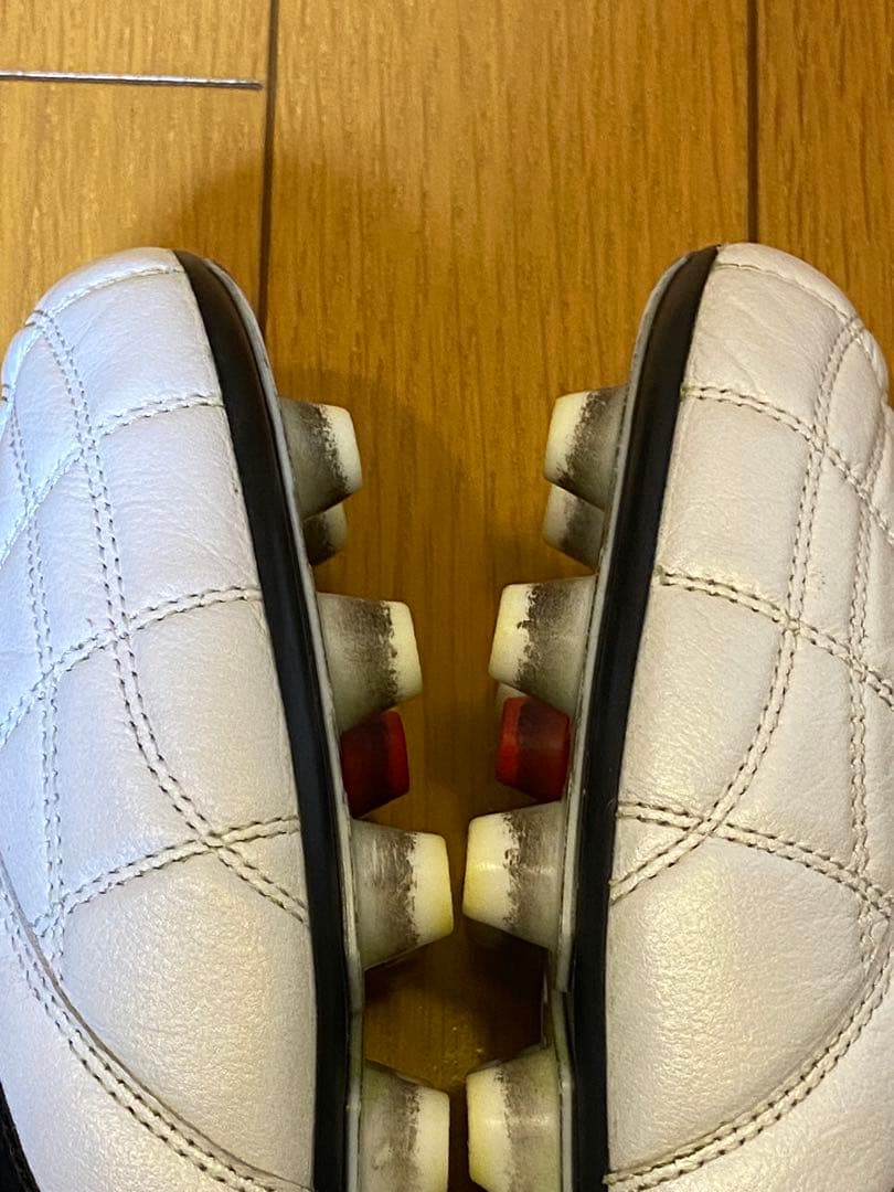極美品 ミズノ モレリア2JAPANクロスステッチ 27.0 スパイク