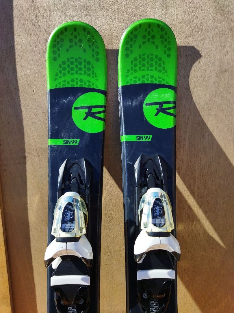 xt23　ROSSIGNOL　ロシニョール　SIN99 ショートスキー　黒