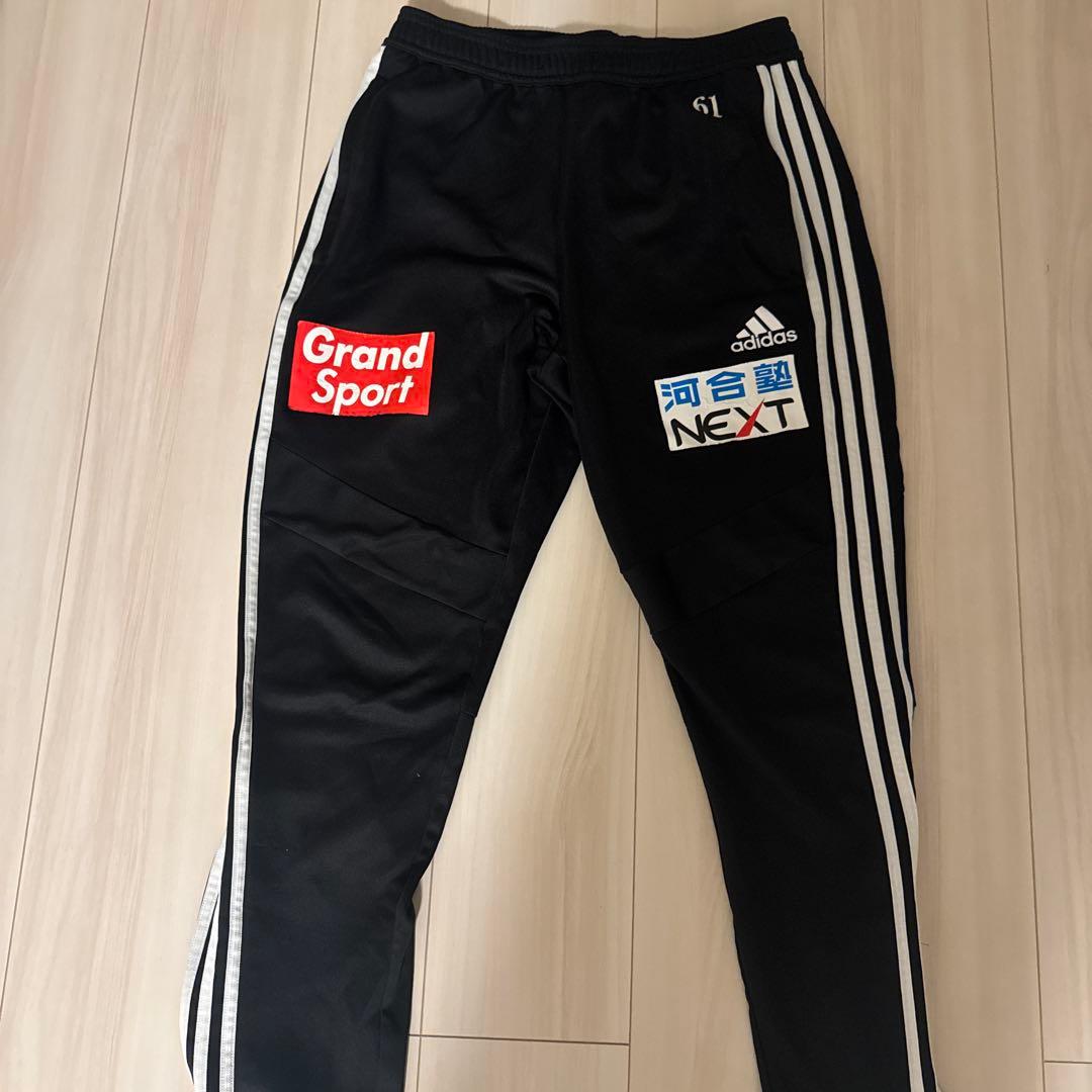 非売品【ベガルタ仙台adidas　2020年トレーニングウェアセットアップ】