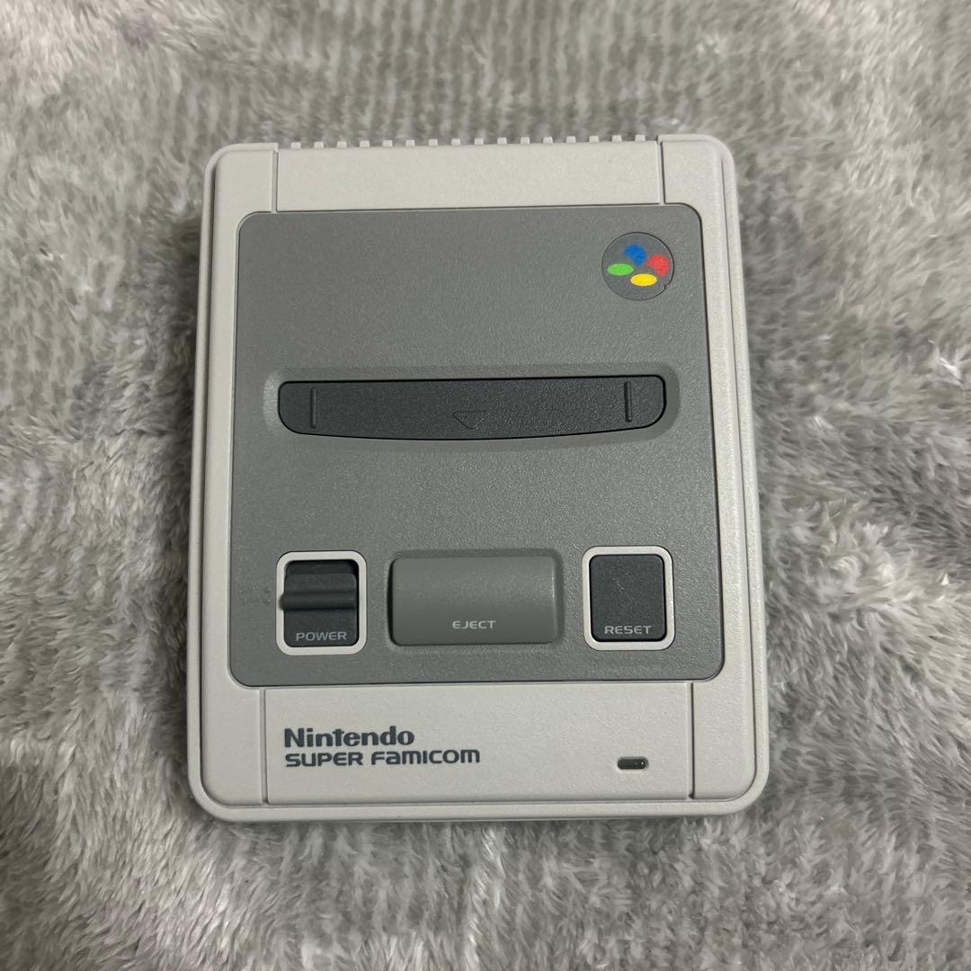 （超美品）ニンテンドークラシックミニ スーパーファミコン 本体 付属品完備