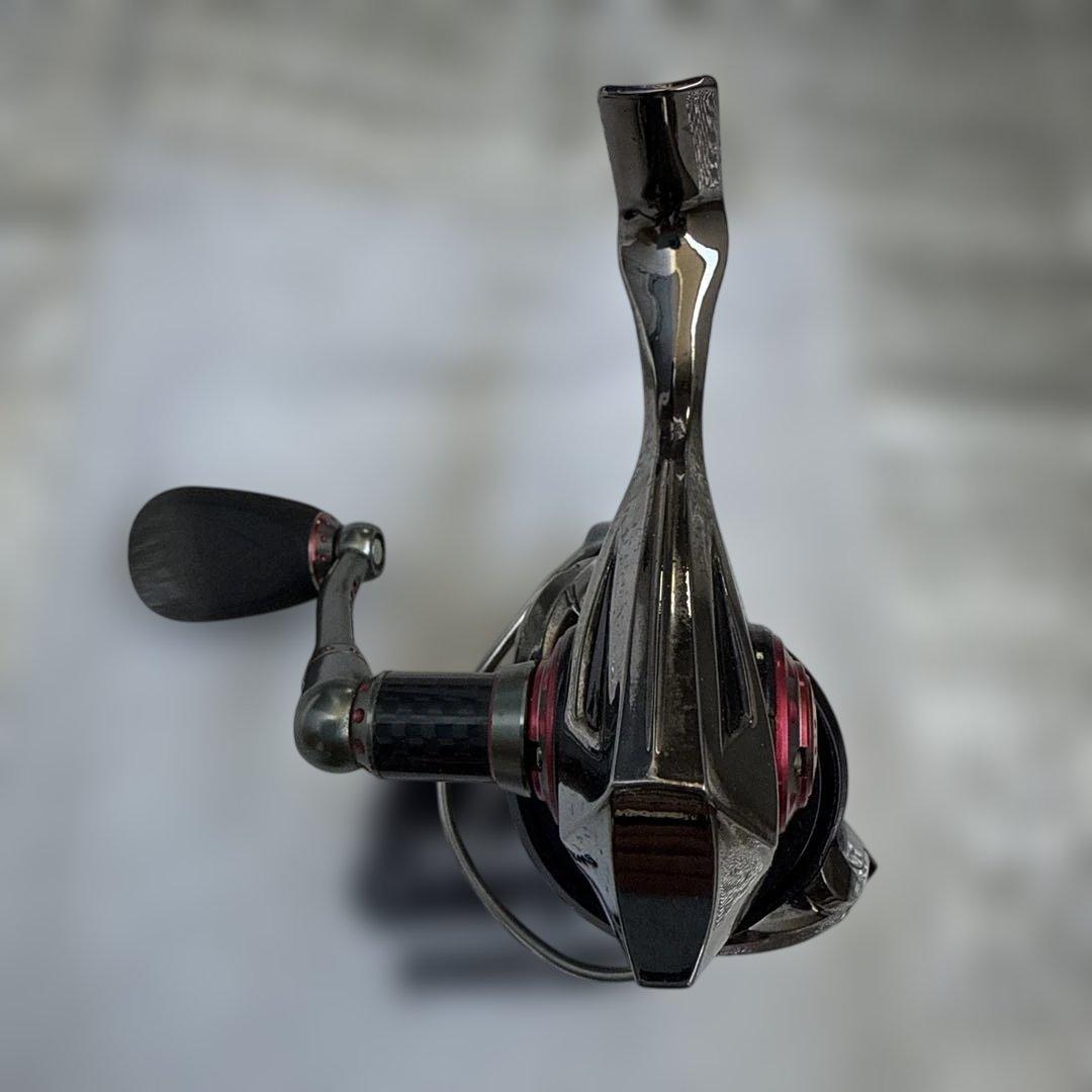 アブガルシア Abu Garcia Revo NEOS 2000S