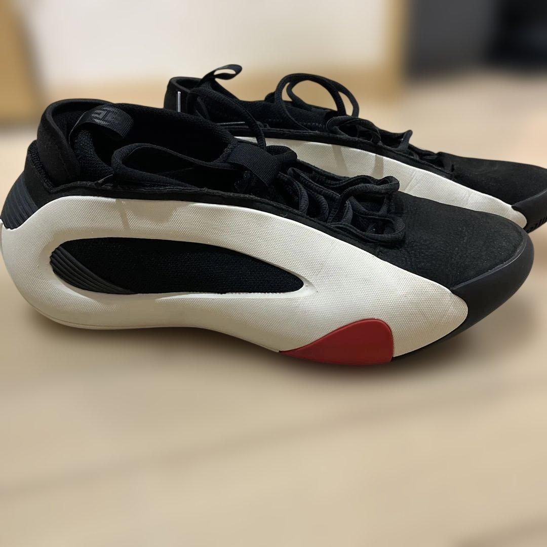 adidas ハーデン8 バスケットボールシューズ 黒/白 ハイカット