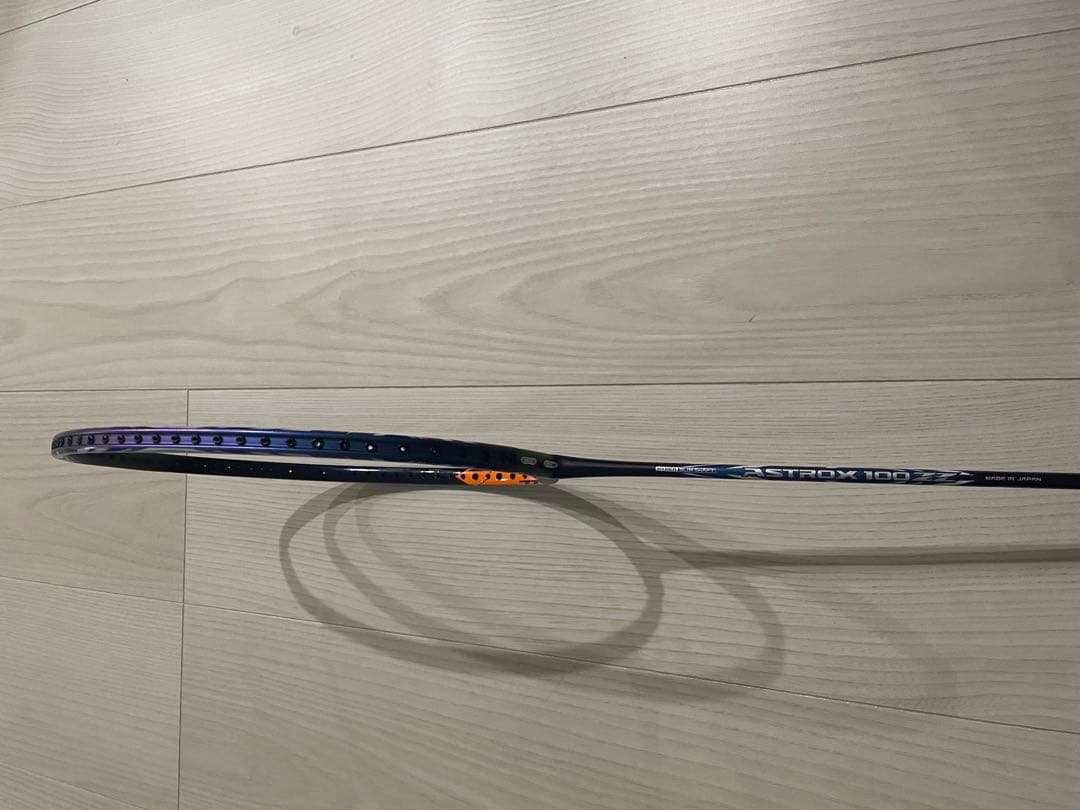 バドミントンラケット アストロックス 100zz