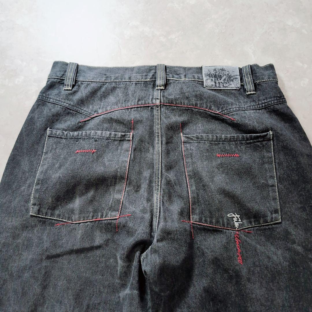 【極太ワイド】FUBU フブ　ブラックデニム　38 y2k 平成　特大 刺繍ロゴ