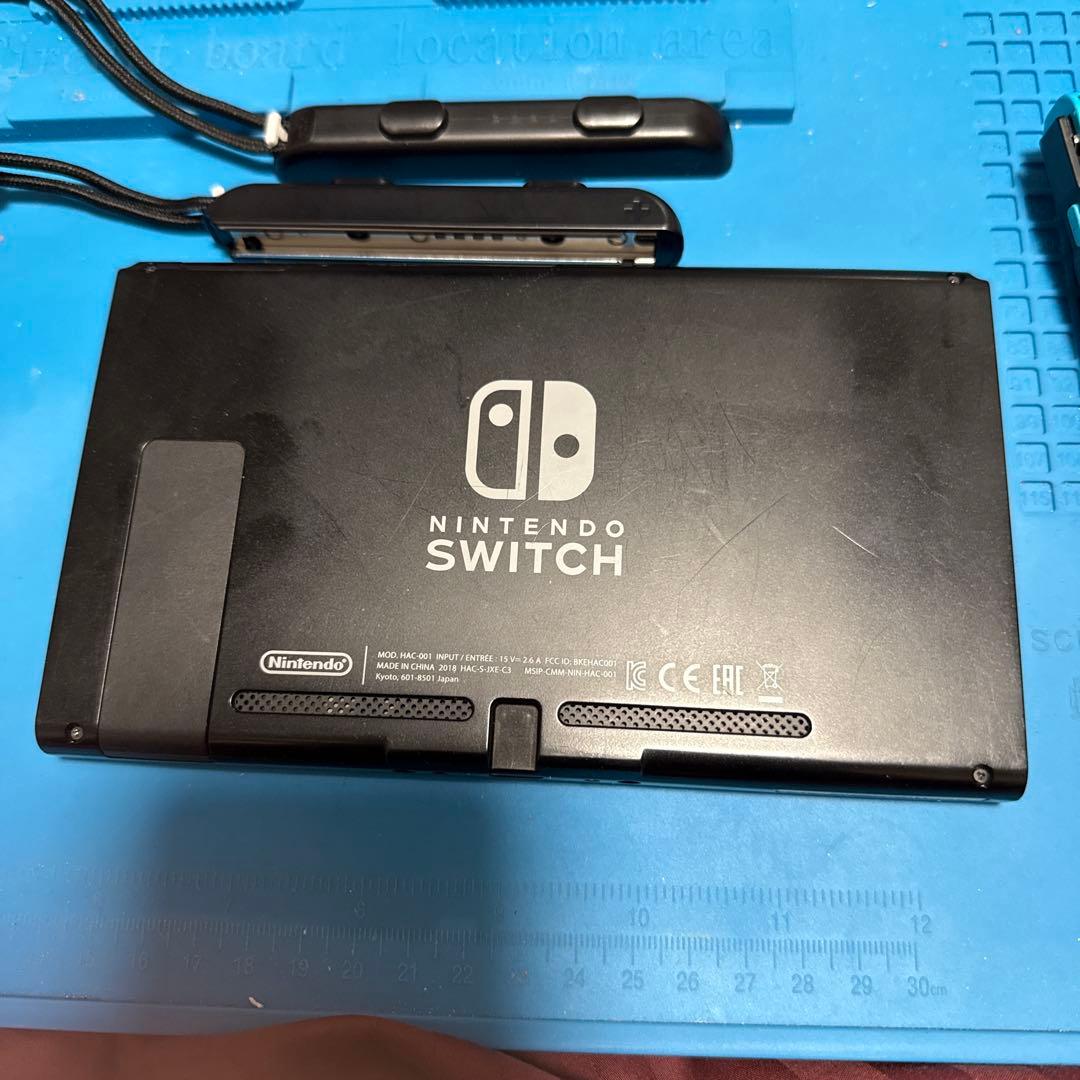 Nintendo Switch 本体 ネオンレッドネオンブルーストラップ充電付