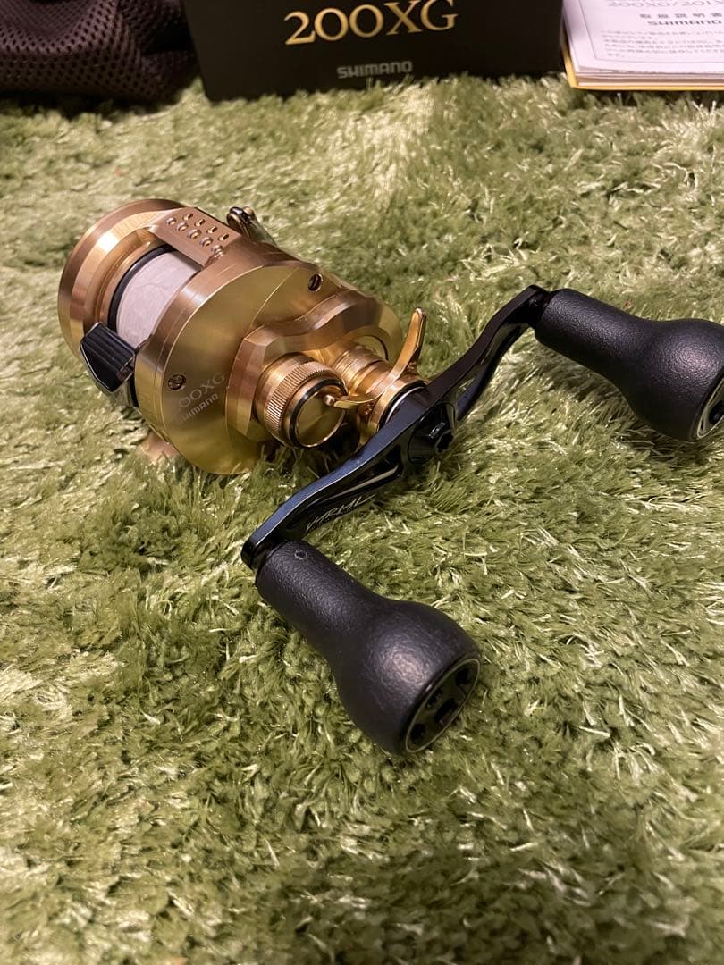シマノ　22カルカッタコンクエスト200XG バリアル95付き　使用数回美品
