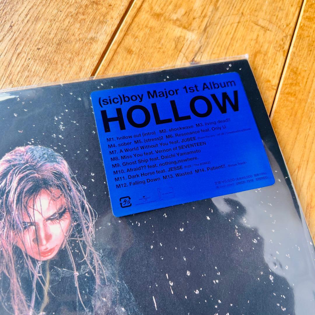 直筆サイン入り！(sic)boy Major 1st Album HOLLOW