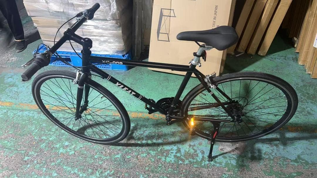 中古 XLEAT XC-009 クロスバイク 21段変速　ブラック