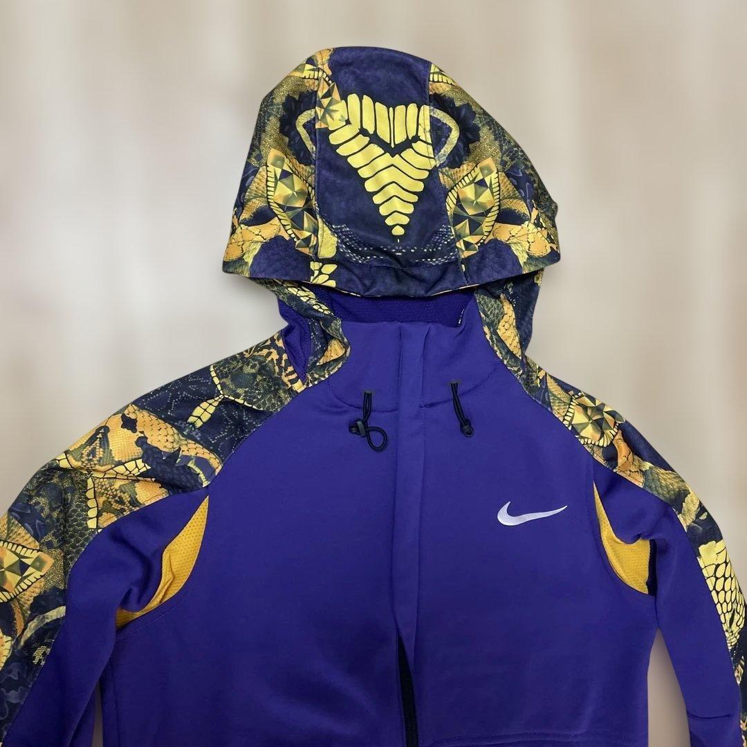 NIKE コービーブライアント パーカー　パープル