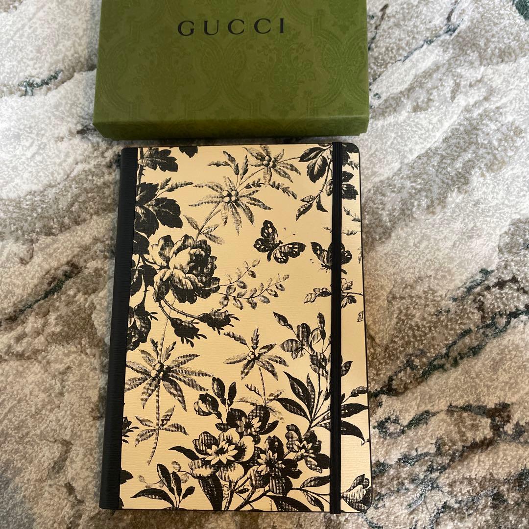 【新品未使用】GUCCI 花柄 A5ノート　661731