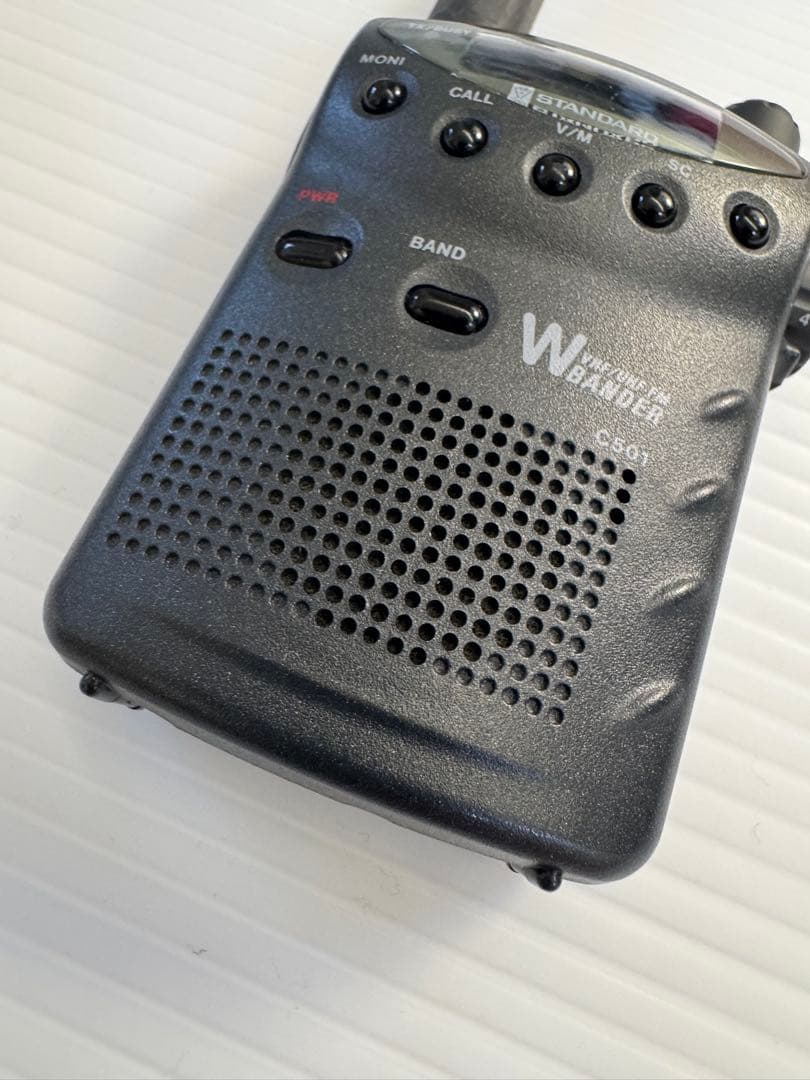 STANDARD C501 VHF/UHF FM受信機
