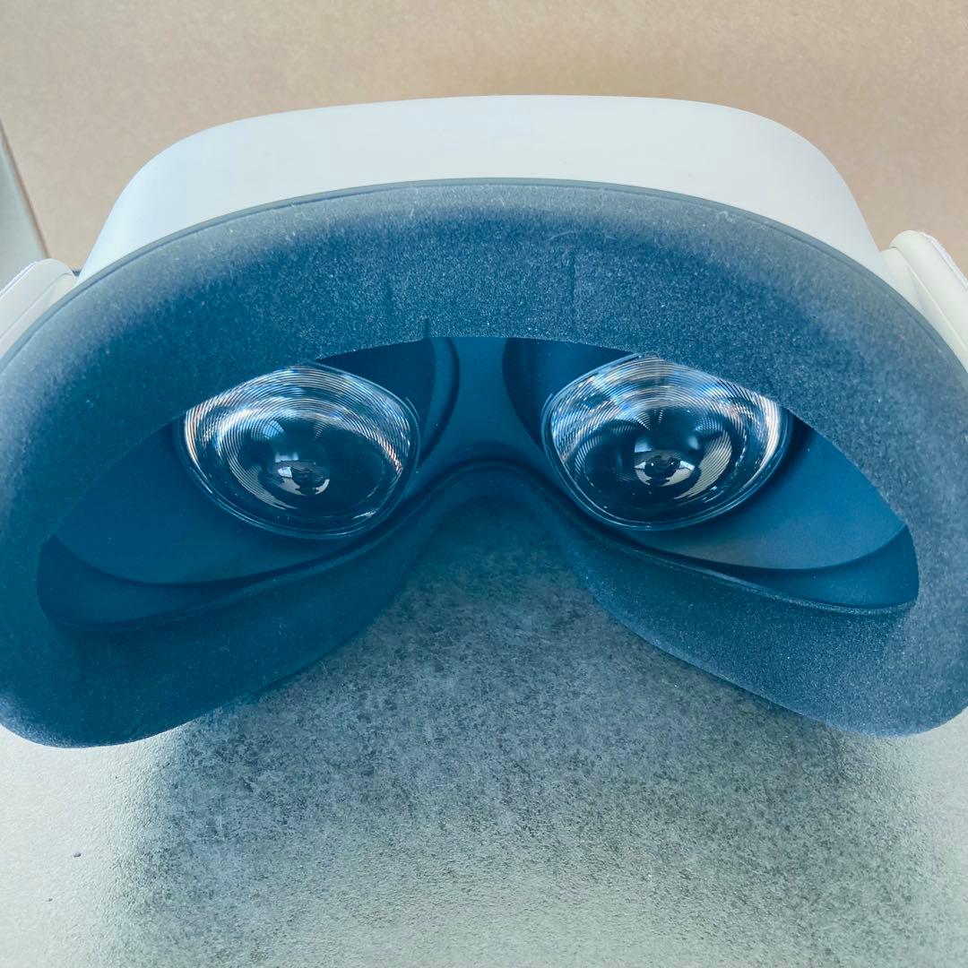 VRヘッドセット  Quest 2 128GB 