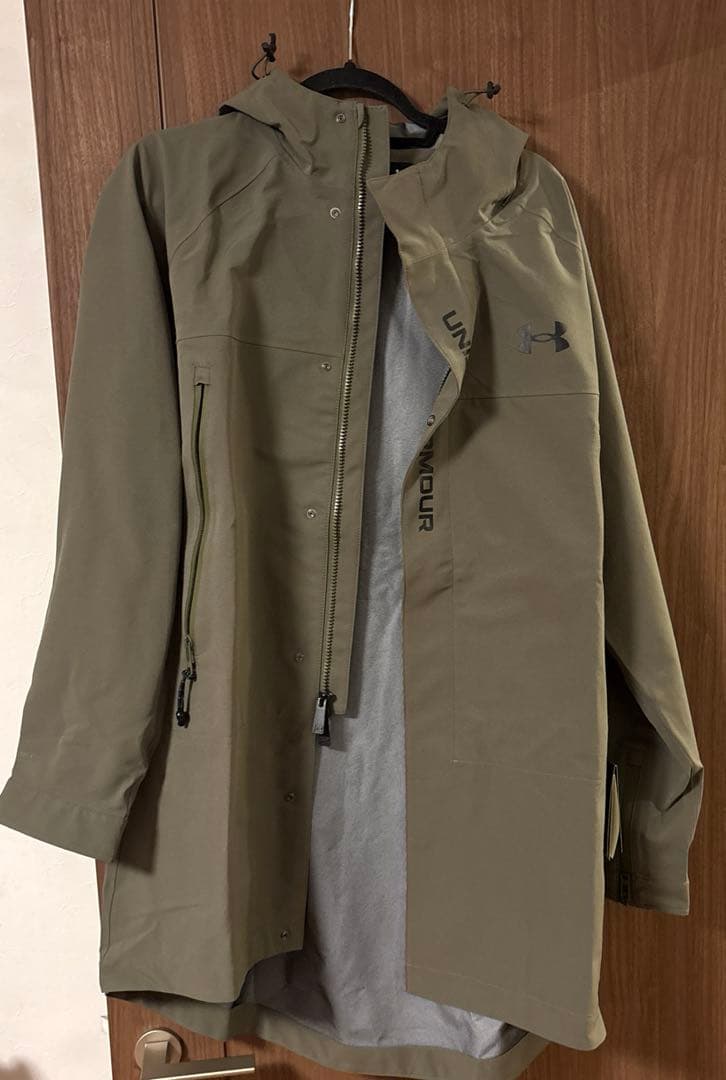 UAストーム プルーフ 3レイヤー ベンチコート（トレーニング/MEN）　新品