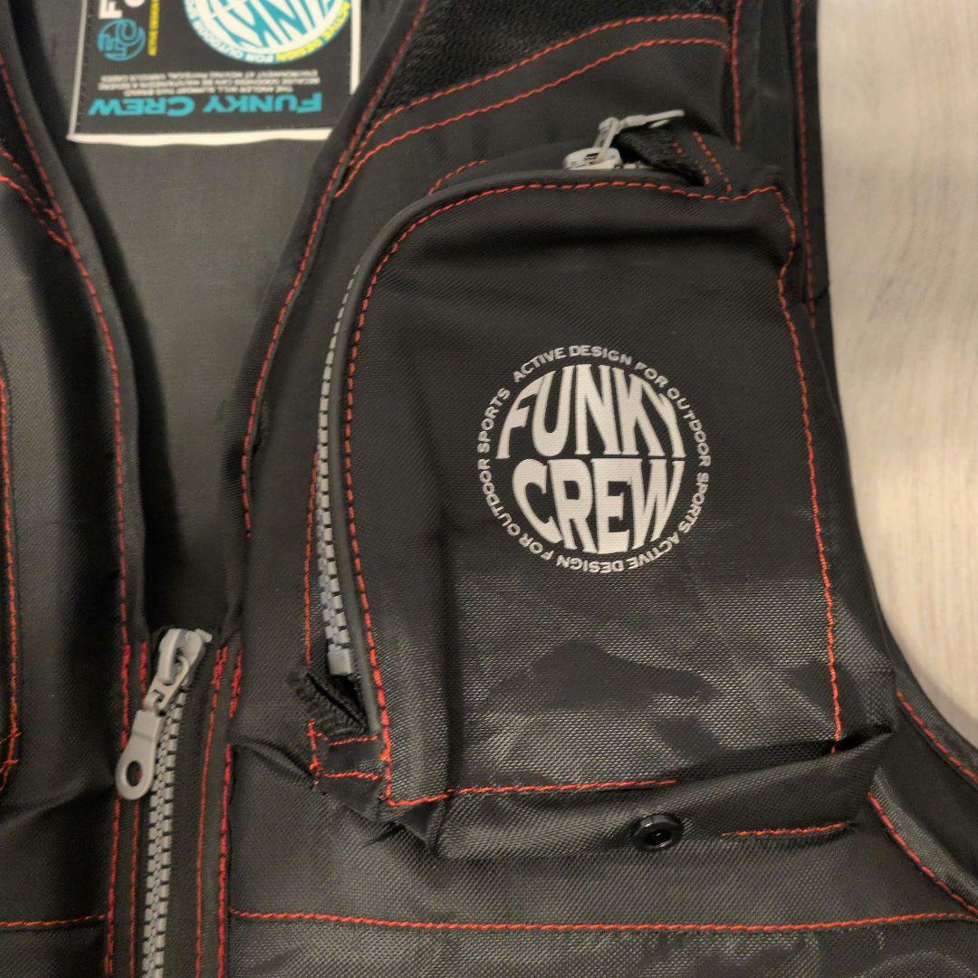 FUNKY CREW フィッシングベスト 黒と赤　２つセット