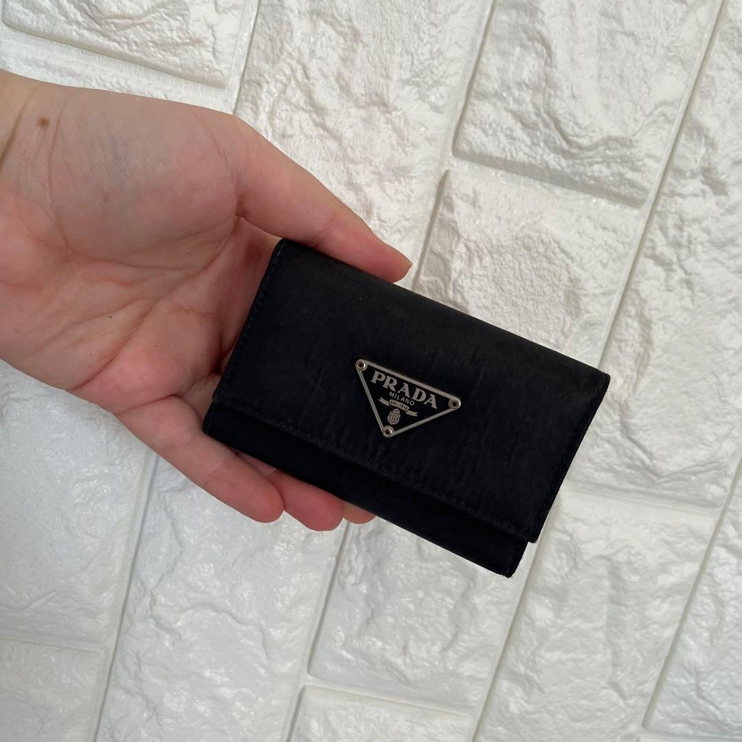 PRADA プラダ 三角プレート ナイロン×サフィアーノ 6連 キーケース