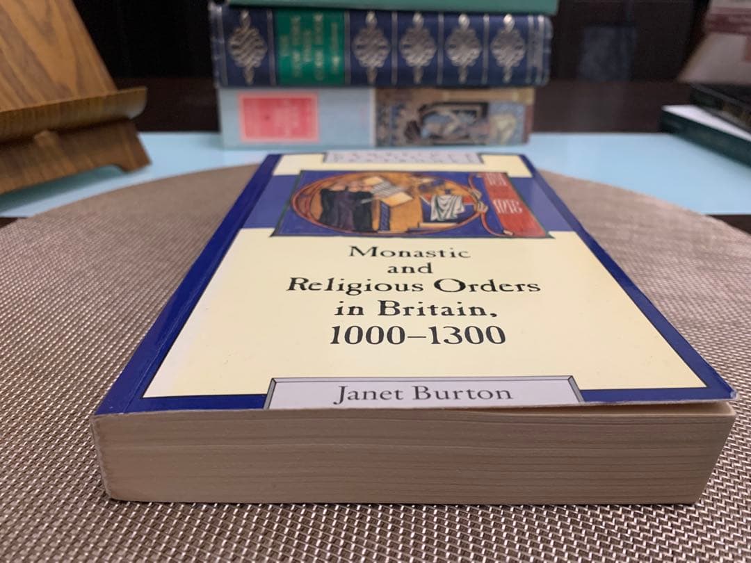 洋書 Monastic and Religious Orders in Britain