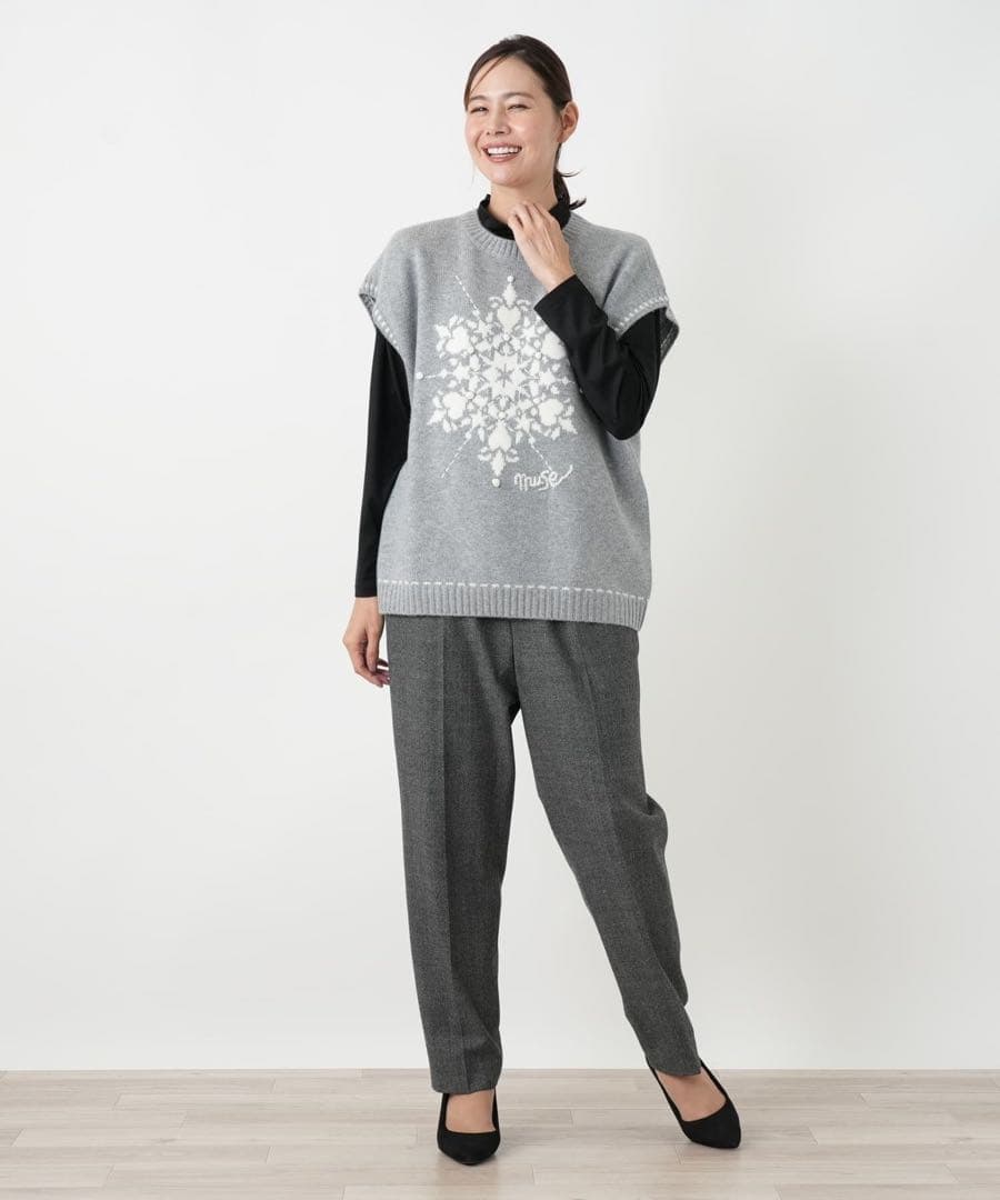 新品タグ付✨レリアン 今期新作 雪柄ニットベスト 大きいサイズ 13＋