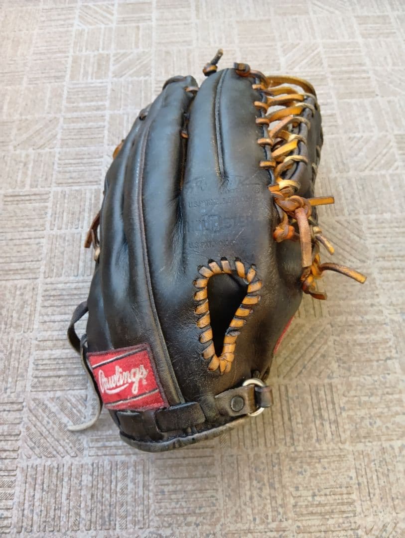 【月末限定値下げ】Rawlings　一般軟式外野手用グローブ