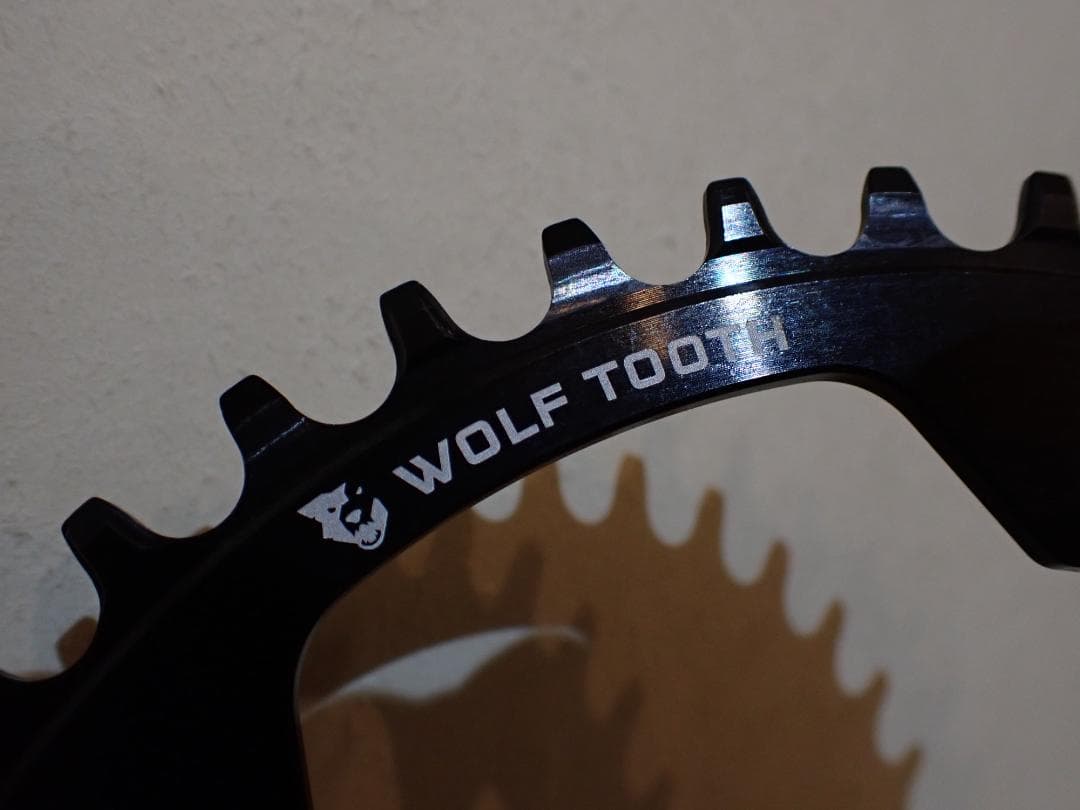 WOLFTOOTH DROPSTOP B ナローワイド　チェーンリング　42T