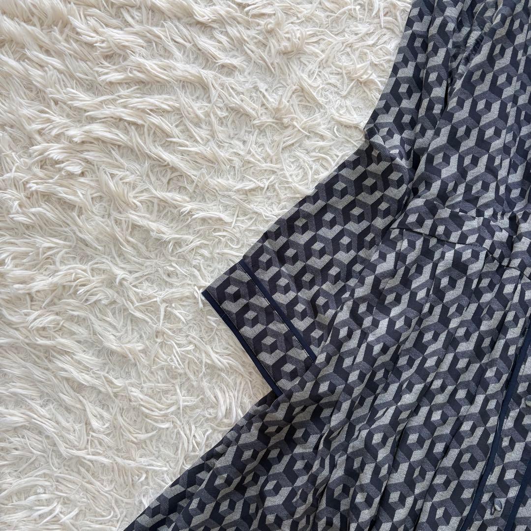 Max&Co 大きいサイズ　シルク100% 総柄シャツワンピース　タック　48