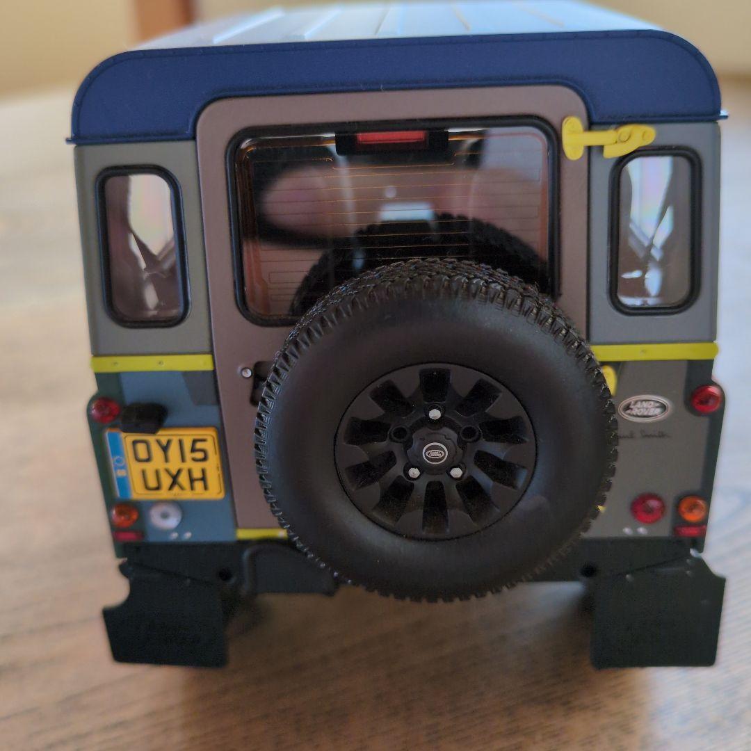ランドローバー ディフェンダー90 ポール・スミスマルチカラー　1/18