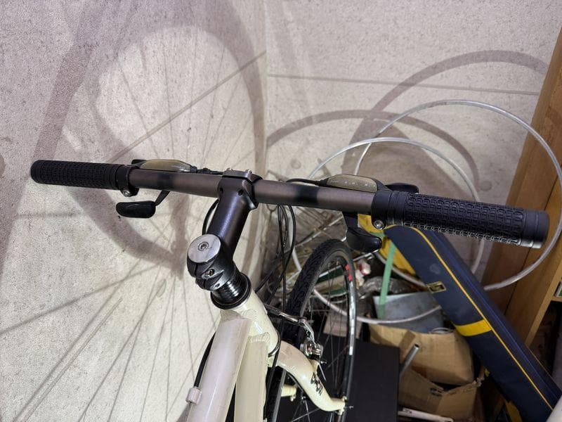 GIOS MISTRAL クロスバイク　アイボリー