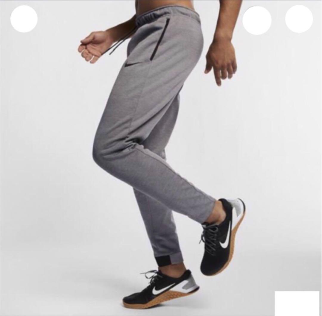 NIKE ナイキ トレーニングパンツ　ジョガーパンツ トラックパンツ