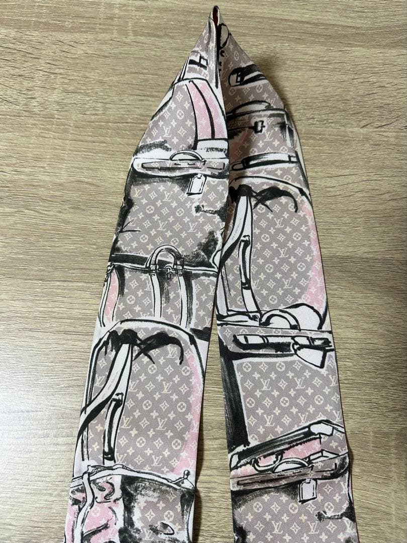 【クリーニング済み】 ルイヴィトン　バンドートランク　ピンク　スカーフ　バンダナ