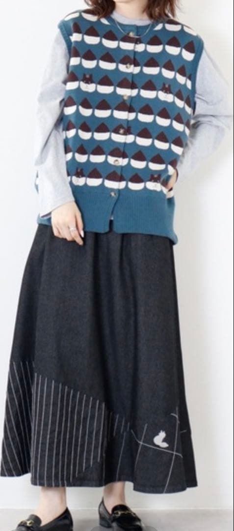 タグ無し✨Emago 栗ジャガードベスト 栗とときどきリスデザイン　北欧