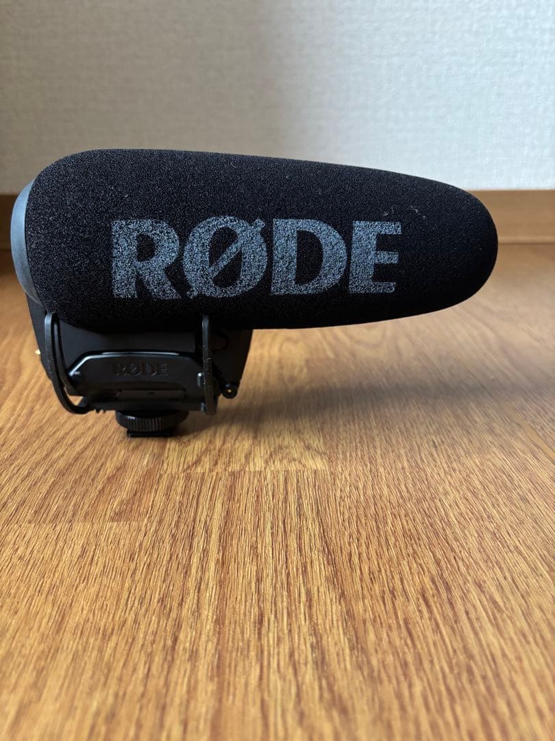 RØDE VideoMic Pro+ ショットガンマイク