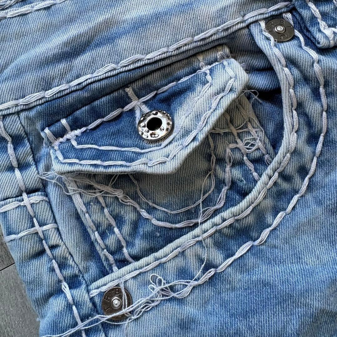 ⭐️IO着用⭐️ TRUE RELIGION デニムパンツ　色落ち加工　32
