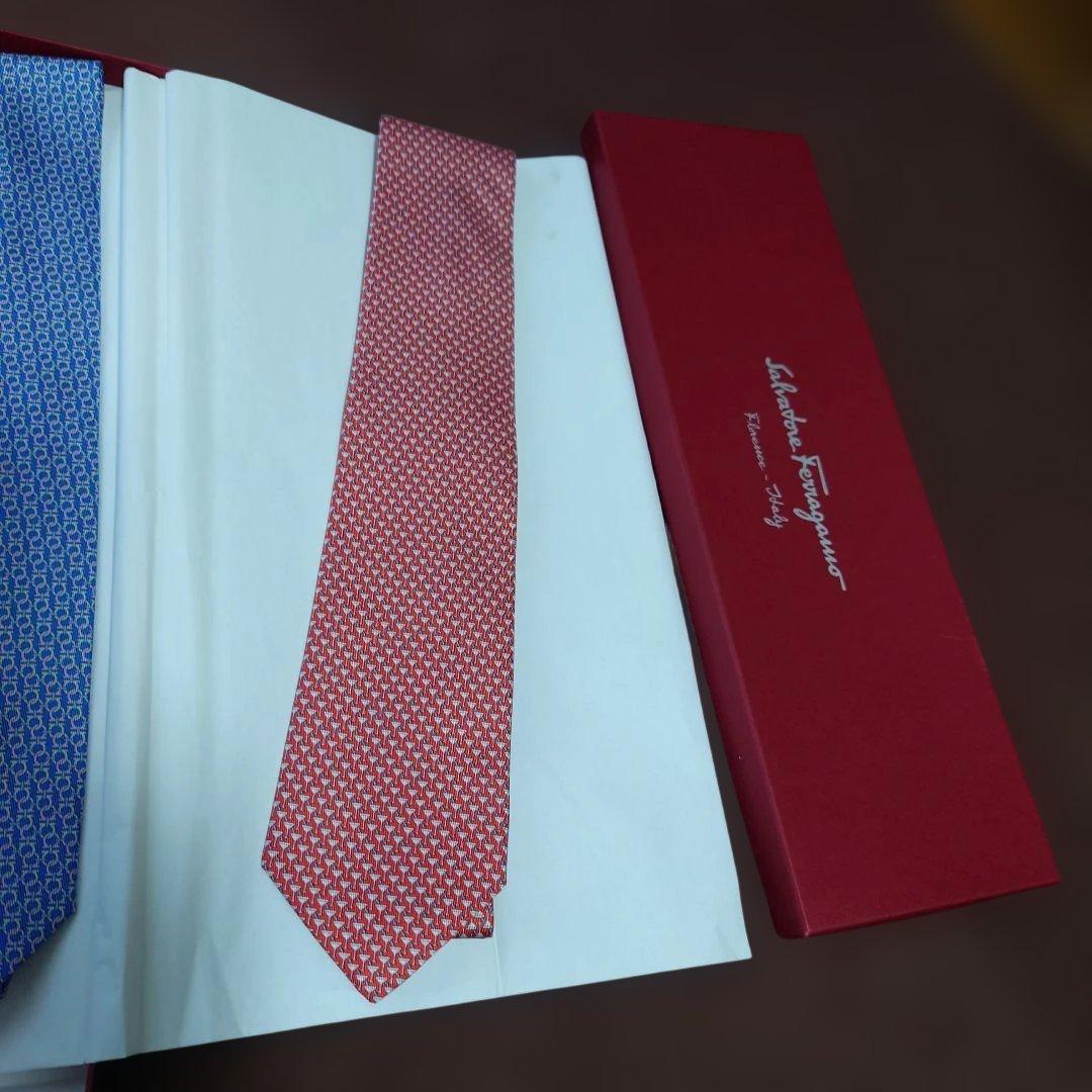Salvatore Ferragamo Tie silk 100% 2本セット