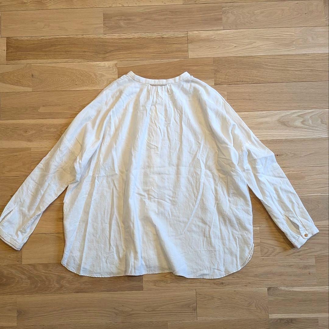パラスパレス　nume　バンドカラーシャツ　ブラウス　刺繍