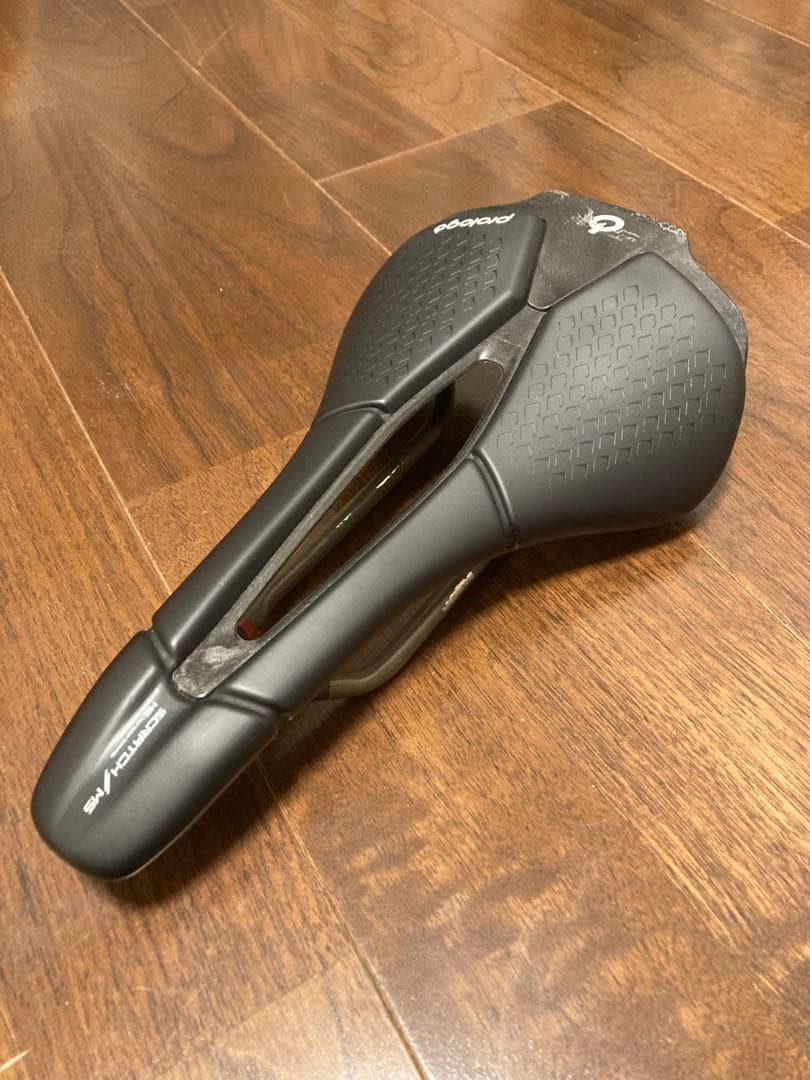 Prologo Scratch M5 PAS TiroX サドル　プロロゴ