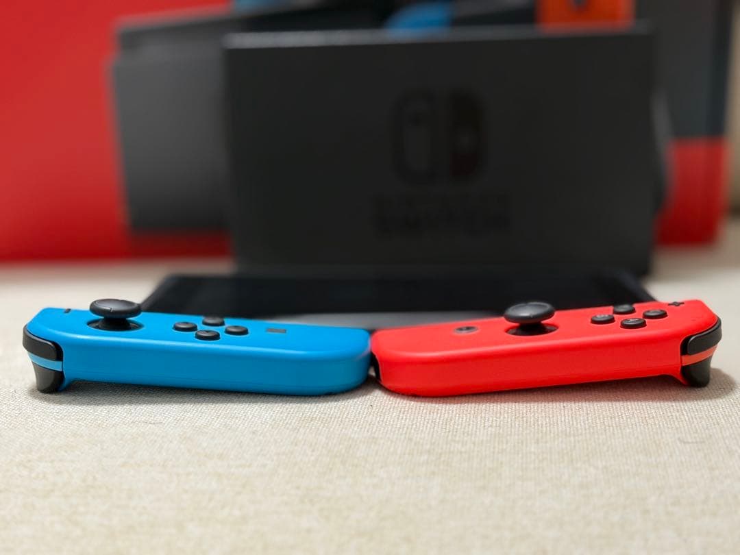 美品)ニンテンドースイッチ 本体Nintendo Switch (箱付)ドック付