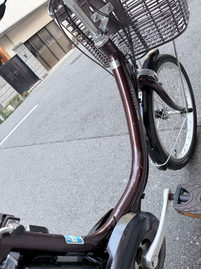 大阪府　ヤマハ　電動アシスト自転車 ブラウン 前カゴ付き