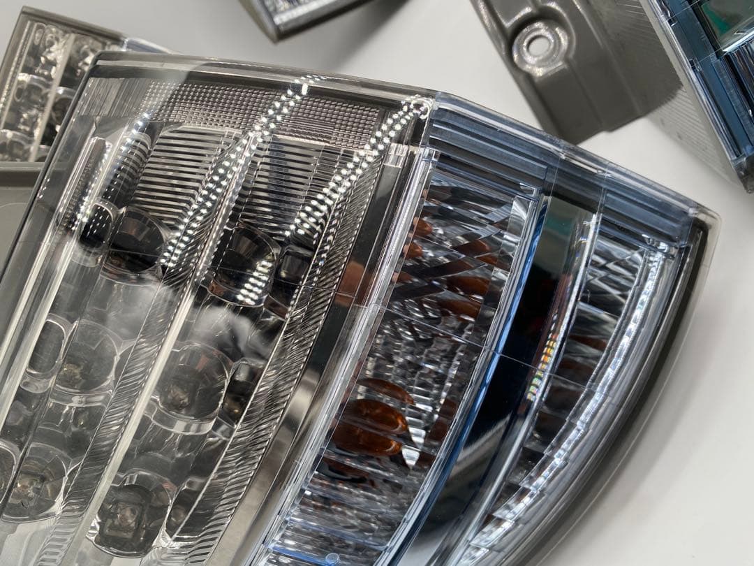 トヨタ エスティマ 50系 LEDテールランプ左右セット　ACR50 GSR55