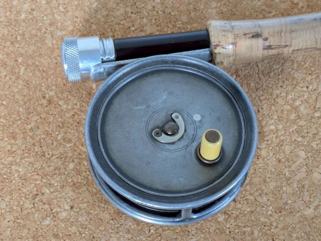 リール Hardy Reel Pat. Uniqua Reel size 3 3/8