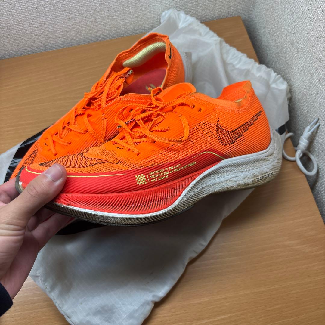 ナイキ ZoomXヴェイパーフライ2オレンジ