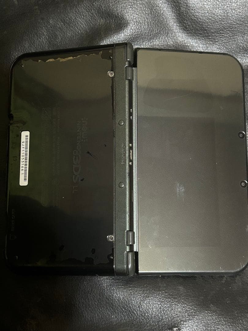 new Nintendo 3DS LL ブラック＋カセット付き