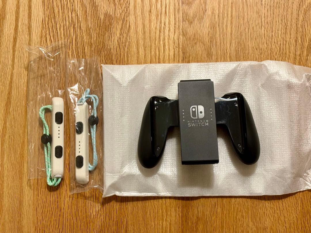 Nintendo Switch あつまれ どうぶつの森セット ほぼ未使用 美品