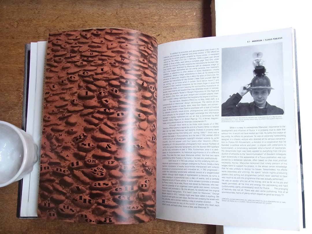 In the Spirit of FLUXUS／フルクサス展覧会図録1993年